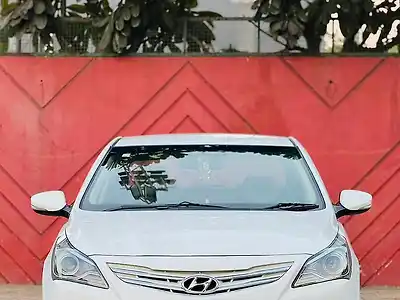 Second Hand हुंडई वरना 1.6 crdi sx (o) ऑटोमैटिक in सूरत