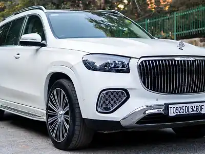 Second Hand मर्सिडीज़ बेंज़ जीएलएस 400डी 4मैटिक [2020-2023] in अमृतसर