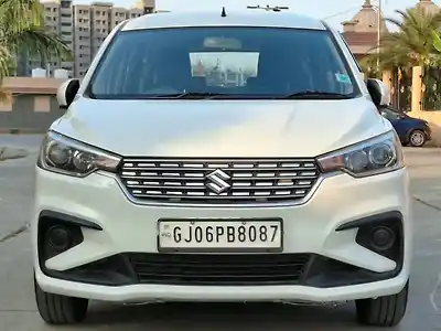 Second Hand मारुति सुज़ुकी अर्टिगा vxi सीएनजी in वडोदरा