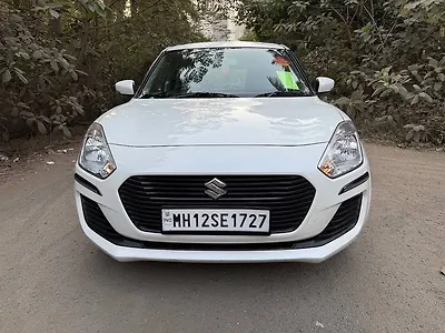 Second Hand Maruti Suzuki Swift VXi AMT in Mumbai