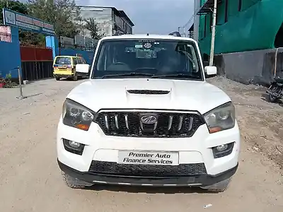 Second Hand महिंद्रा स्कॉर्पियो s10 in देहरादून
