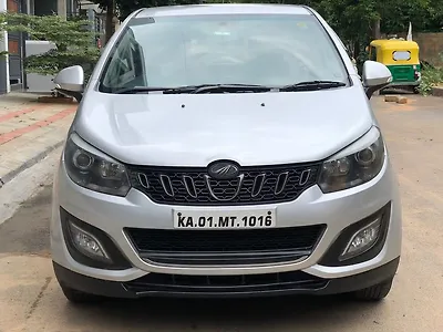 Second Hand Mahindra Marazzo M8 7 STR in Kolar