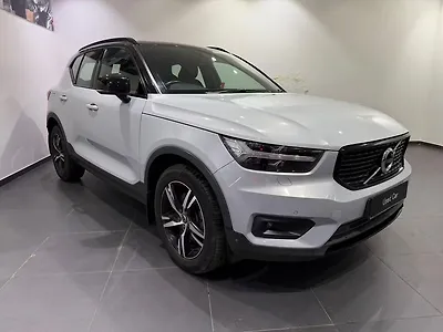 Second Hand Volvo XC40 T4 R-Design in Mumbai