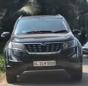 2018 महिंद्रा XUV500 w11 ऑटोमैटिक 1 2018 महिंद्रा XUV500 w11 ऑटोमैटिक 1
