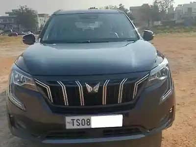 Second Hand महिंद्रा XUV700 AX7 डीज़ल एटी 7 सीटर [2023-2024] in हैदराबाद