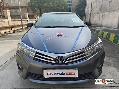 Second Hand Toyota Corolla Altis G AT Petrol in Noida