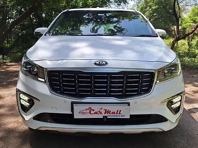 Second Hand Kia Carnival Prestige 7 STR in Nashik