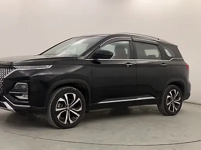 Second Hand MG Hector Plus Sharp Pro 2.0 Turbo Diesel 7 STR in Pune