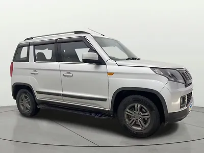 Second Hand Mahindra TUV300 T10 in Coimbatore