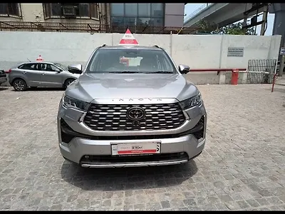Second Hand Toyota Innova Hycross ZX Hybrid (Electric + Petrol) Automatic (e-CVT) 7 STR in Delhi