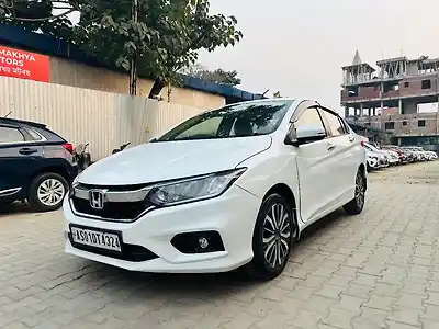 Second Hand होंडा सिटी zx सीवीटी पेट्रोल [2017-2019] in गुवाहाटी