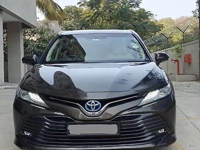 Second Hand Toyota Camry Hybrid in Pune