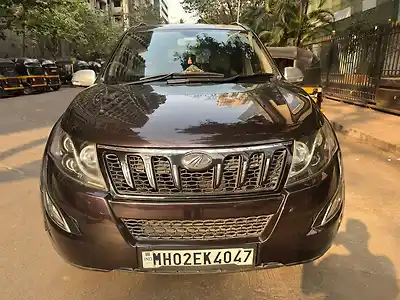 Second Hand महिंद्रा XUV500 w6 ऑटोमैटिक in मुंबई