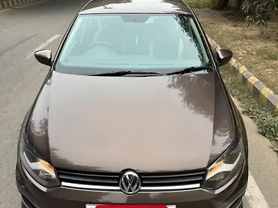 Second Hand Volkswagen Ameo Highline Plus 1.5L (D)16 Alloy in Lucknow