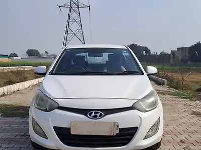 2013 हुंडई i20 स्पोर्ट्ज़ 1.4 crdi 1