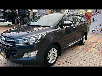 Second Hand Toyota Innova Crysta GX 2.4 7 STR in Gurgaon