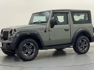 Second Hand महिंद्रा थार lx हार्ड टॉप डीज़ल एमटी in गाज़ियाबाद