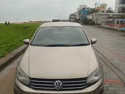 2016 फ़ॉक्सवैगन वेंटो हाइलाइन प्लस पेट्रोल [2015-2016] 1