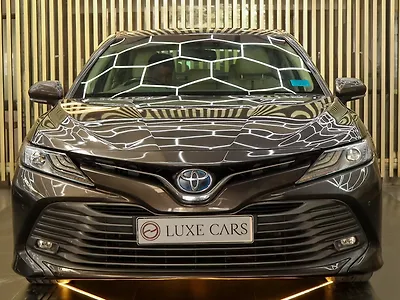 Second Hand Toyota Camry Hybrid in Bangalore