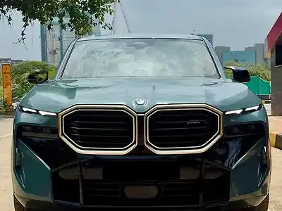 Second Hand बीएमडब्ल्यू xm प्लग-इन हाइब्रिड in मुंबई