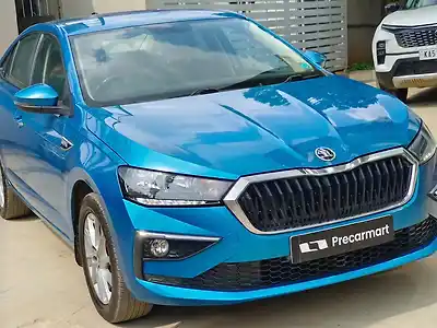 Second Hand स्कोडा स्लाविया एम्बिशन 1.0 लीटर टीएसआई एमटी in बैंगलोर