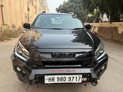 Second Hand Isuzu D-Max V-Cross High (Z) in Delhi