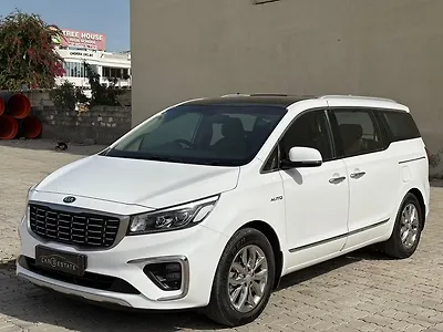 Second Hand Kia Carnival Limousine Plus 7 STR in Jaipur