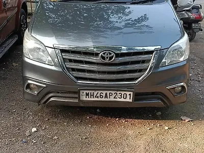 Second Hand Toyota Innova 2.5 VX BS III 8 STR in Navi Mumbai
