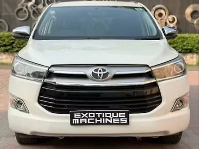 Second Hand Toyota Innova Crysta 2.4 Z 7 STR in Lucknow