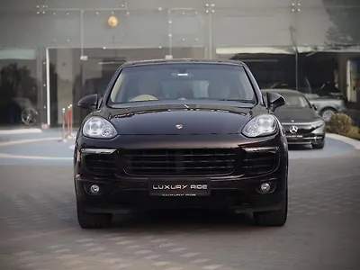 Second Hand Porsche Cayenne Diesel in Delhi