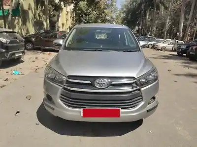 Second Hand टोयोटा इनोवा क्रिस्टा 2.8 gx 7 str [2016-2020] ऑटोमैटिक in बैंगलोर