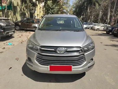 Second Hand Toyota Innova Crysta 2.8 GX AT 7 STR [2016-2020] in Bangalore