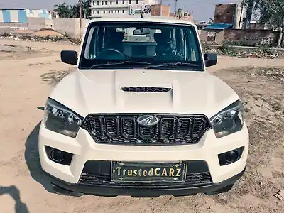 Second Hand महिंद्रा स्कॉर्पियो s5 2डब्ल्यू 7 str in लखनऊ