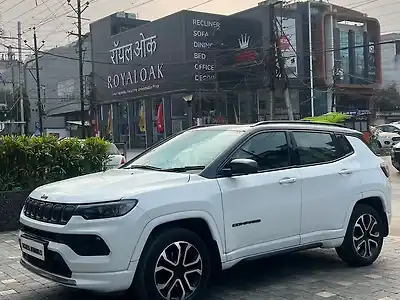 Second Hand जीप कम्पस Model S (O) AWD Diesel 2.0L Turbo Automatic (TC) in इंदौर