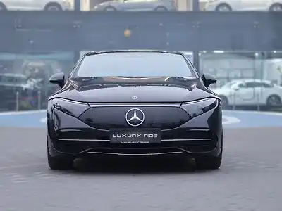 Second Hand मर्सिडीज़ बेंज़ EQS 580 4मैटिक in चंडीगढ़