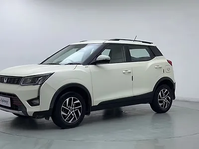 Second Hand Mahindra XUV300 W8 1.2 Petrol in Faridabad