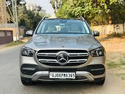 Second Hand मर्सिडीज़ बेंज़ GLE 300d 4मेटिक lwb in वडोदरा
