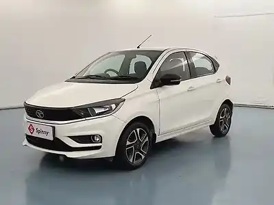 Second Hand टाटा टियागो xz प्लस [2020-2023] in लखनऊ