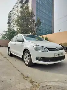 2011 फ़ॉक्सवैगन वेंटो हाईलाइन डीज़ल 1