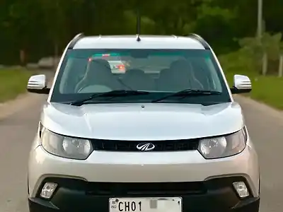 Second Hand महिंद्रा kuv100 k8 डी 6 str in मोहाली