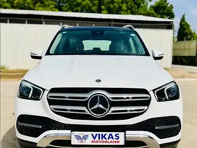 Second Hand मर्सिडीज़ बेंज़ GLE 300d 4मैटिक एलडब्ल्यूबी [2020-2023] in अहमदाबाद