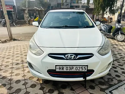 Second Hand Hyundai Verna Fluidic 1.6 CRDi EX in Panchkula