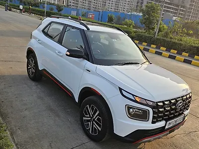 Second Hand Hyundai Venue N Line N8 DCT in Mumbai