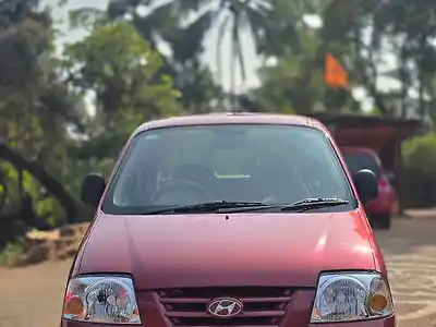 2012 हुंडई सैंट्रो जीएलएस 1