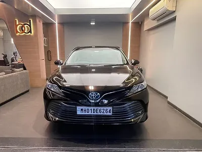 Second Hand Toyota Camry Hybrid in Mumbai