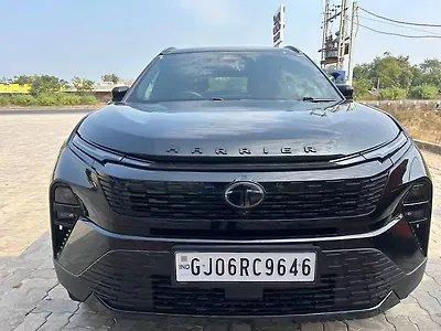 Second Hand Tata Harrier Adventure Plus Dark Edition AT in Vadodara