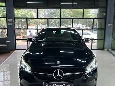 Second Hand मर्सिडीज़ बेंज़ सीएलए 200 पेट्रोल स्पोर्ट in पुणे