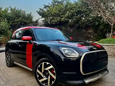 Second Hand मिनी कंट्रीमैन इलेक्ट्रिक JCW in हैदराबाद