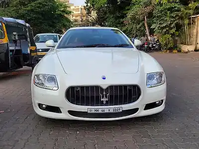 2011 मासेराती क्वात्रोपोर्टे सिडैन 1