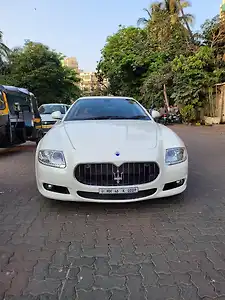 2011 मासेराती क्वात्रोपोर्टे सिडैन 1